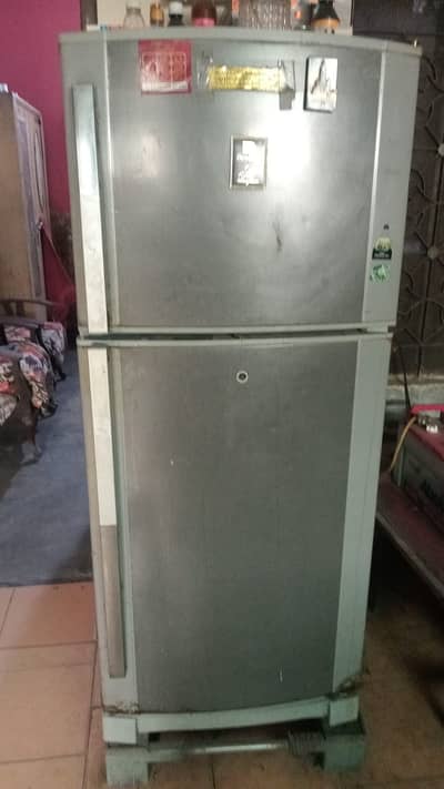 Freezer 100% working down room need for repairing