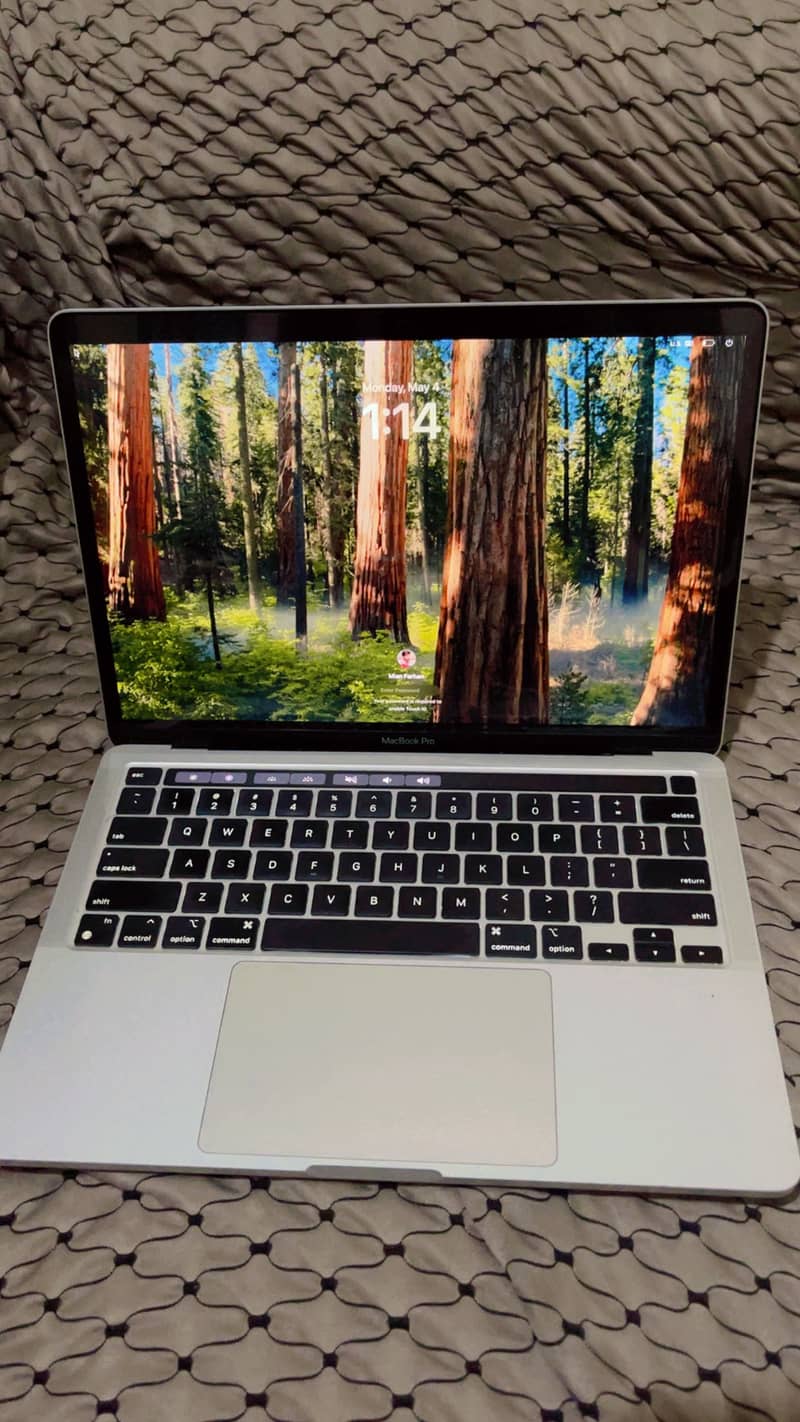 Macbook pro M1 2