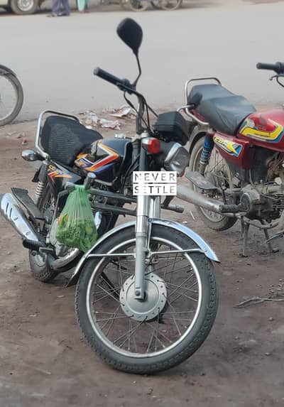 Honda cg125 cc 2014 model well maintained