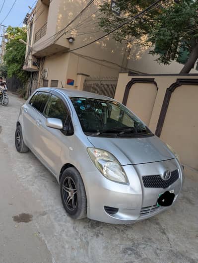 vitz car