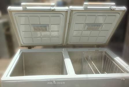 pel double door deep freezer