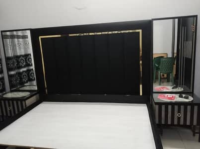 Bedroom set