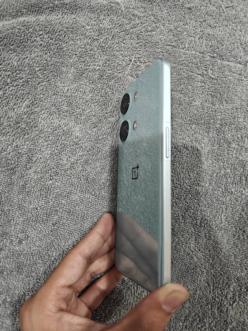 One Plus Ace 2V 2