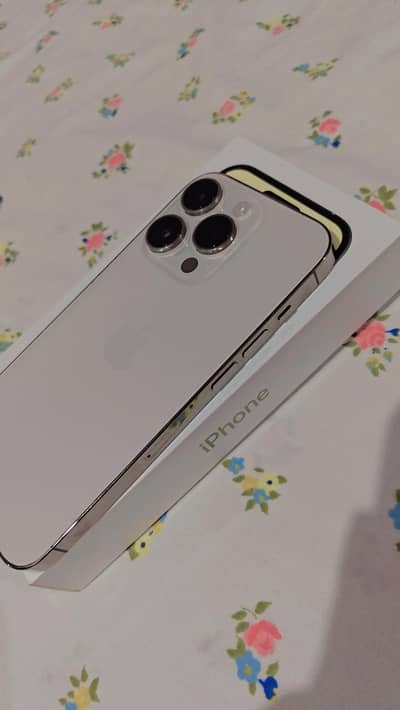 Apple iPhone 14 Pro