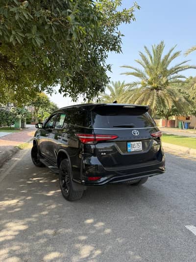 Toyota Fortuner 2022