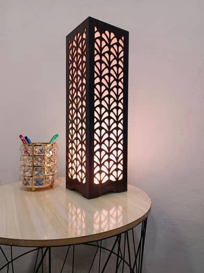  Modern Wooden Floor Lamp With Elegant Leaf Design 