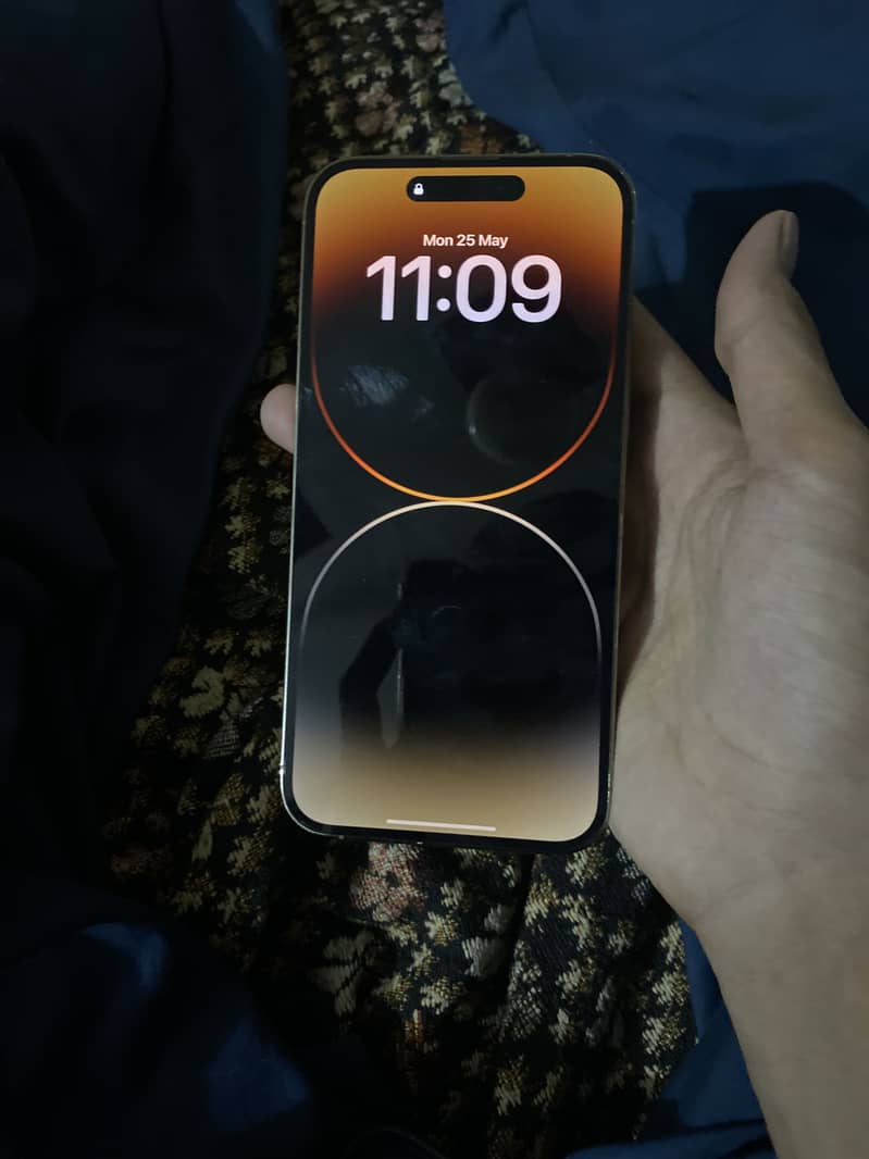 iphone 14 PM 3