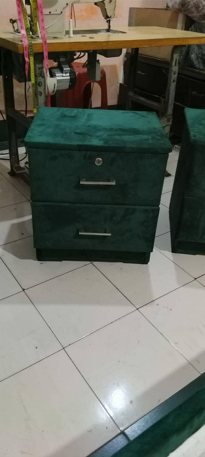 bed and side teblet 1
