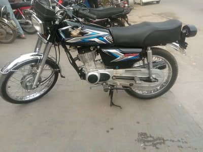 united 125 all ok 03097272357