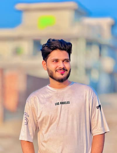 mere name Ahmad h umar 23 sall h