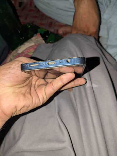 mobile Samsung A06