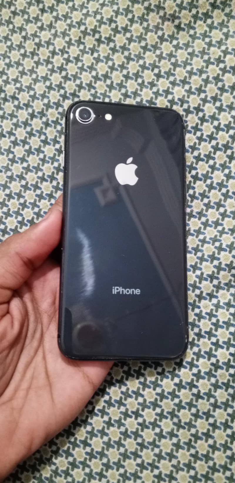 Apple iPhone 8 0