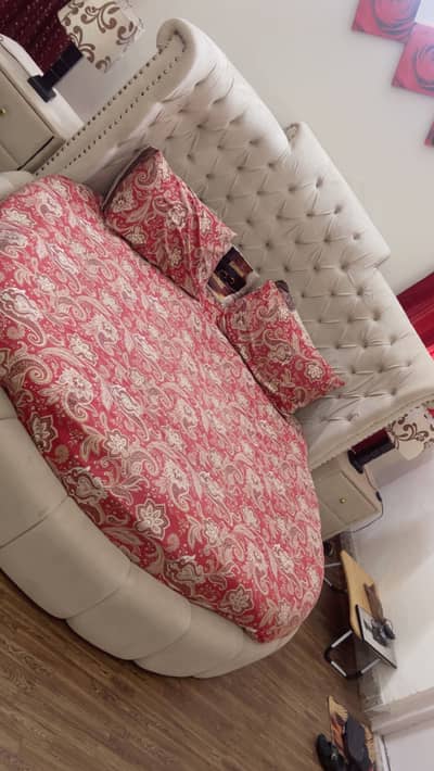 Luxury Bedroom Set for Sale