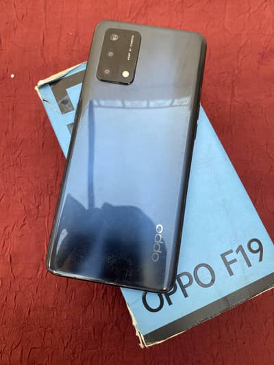 OPPO F19   (6 128)