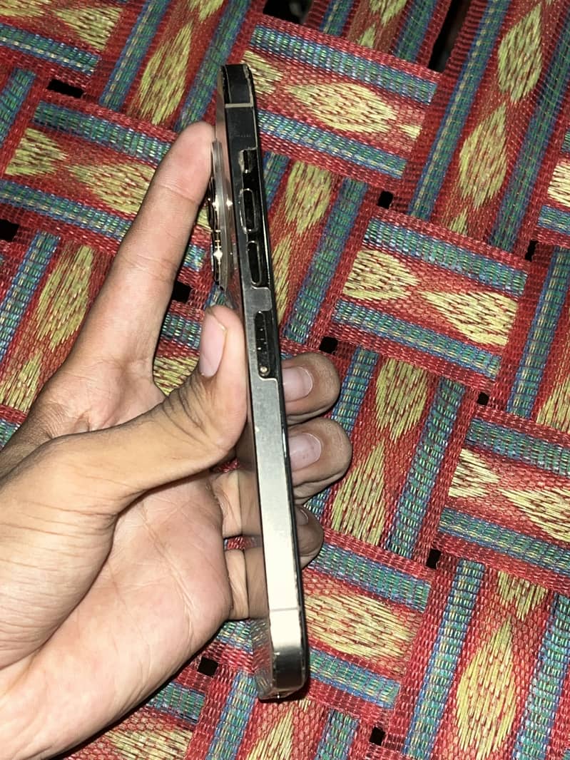 Iphone 13 pro max 3