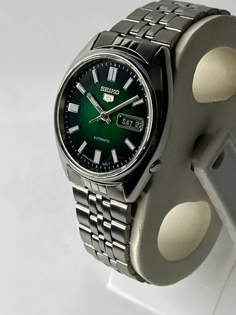Seiko 2