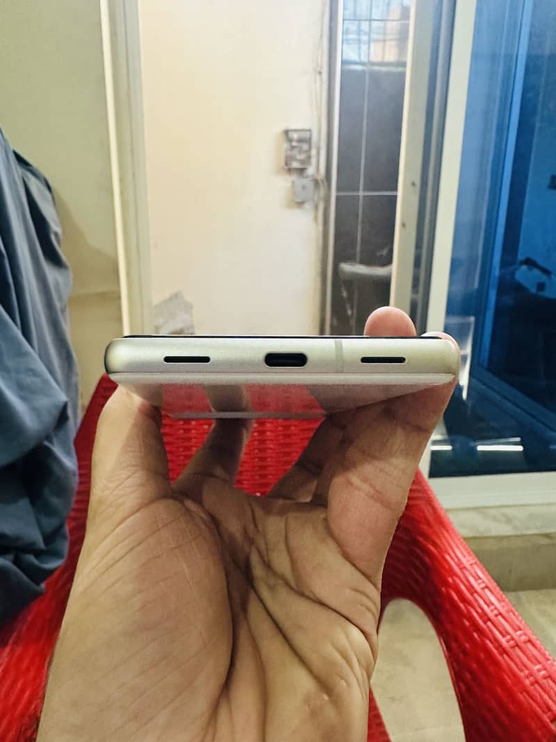Google Pixel 7a 1