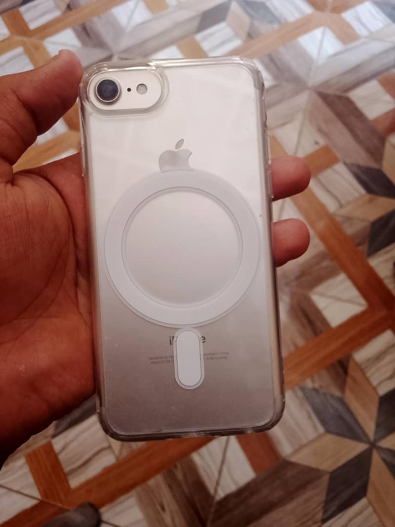 iPhone 7 0