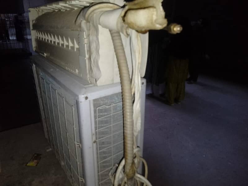 split Ac 3