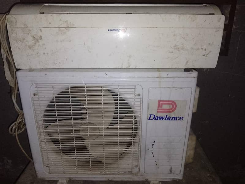 split Ac 4