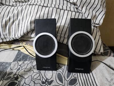 creative speakers 1 pair only