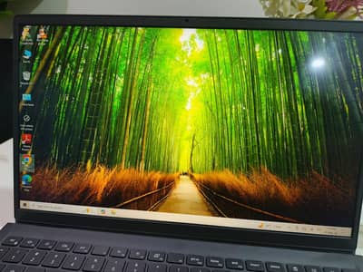 Dell Inspiron 3520 core i5