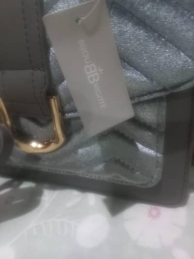 hand bag