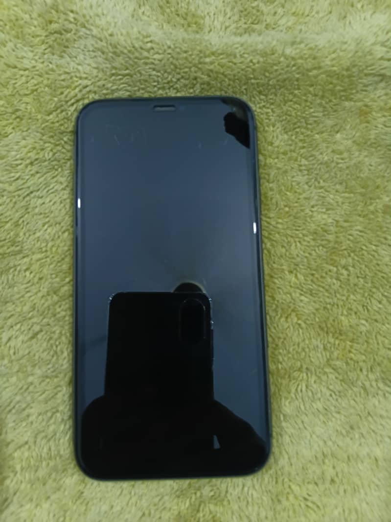 iPhone 11 [read description] 0