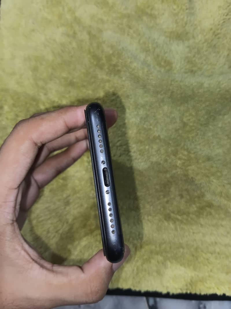 iPhone 11 [read description] 9