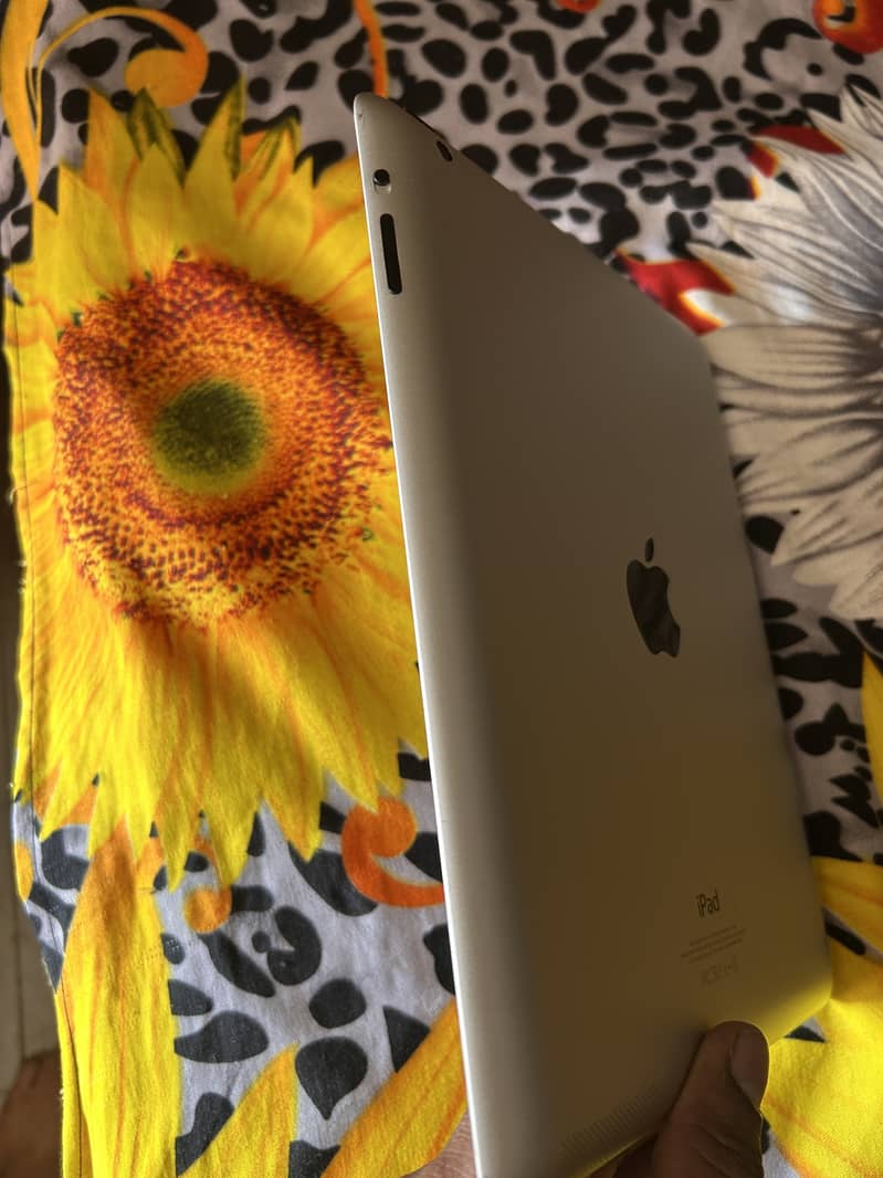 iPad 4 3