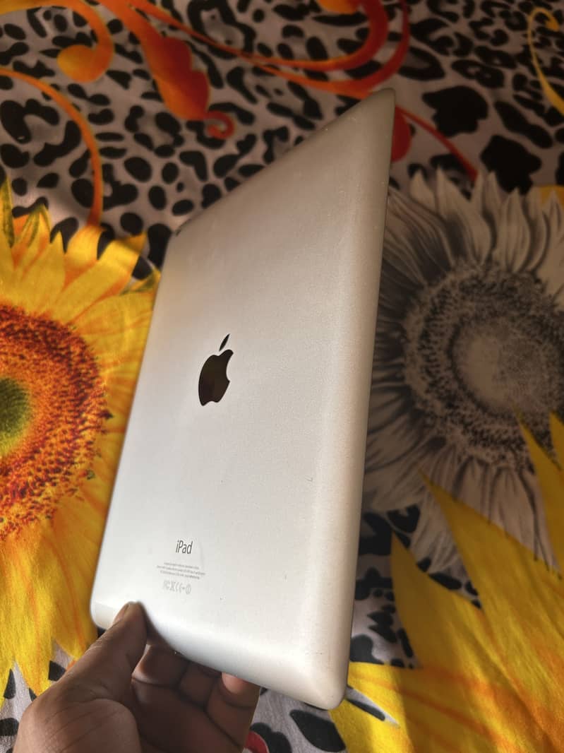 iPad 4 4