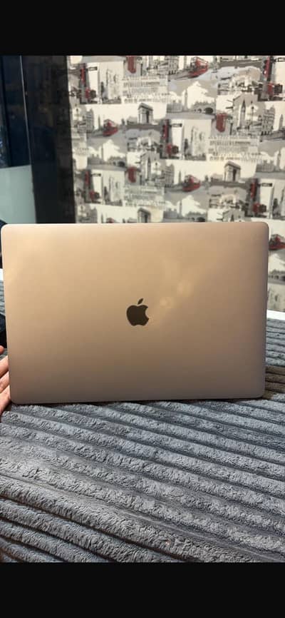Macbook pro 16" 2019 16/512