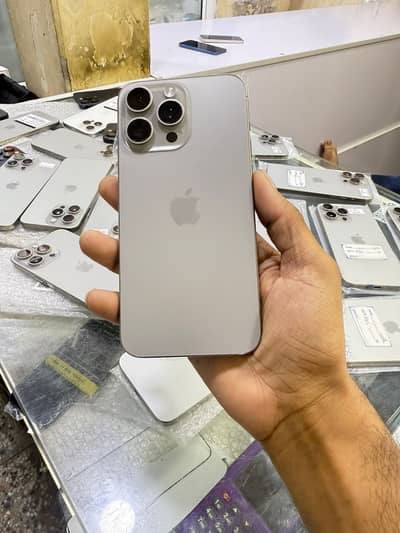 Apple iPhone 15 Pro Max JV