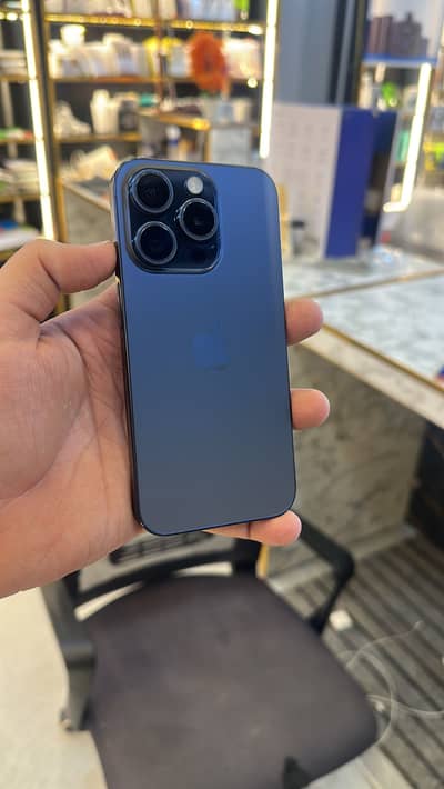 Apple iPhone 15 Pro JV