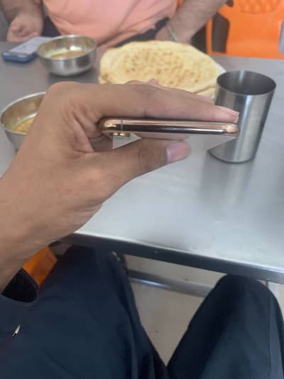 I phone xs max 256gb dual sim pta prove