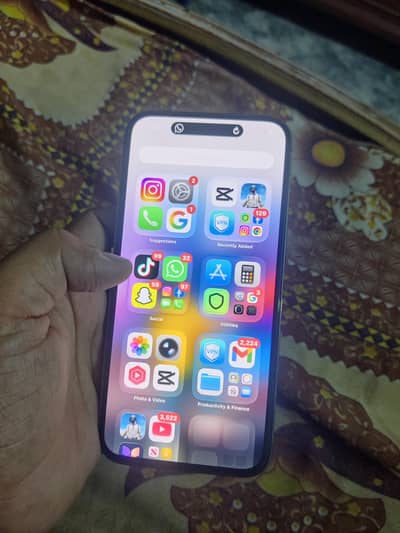 i phone 14 pro max non PTA batri 83%  condition 10/10