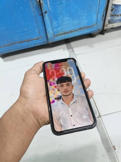 Apple iPhone 11 64 gb water pack