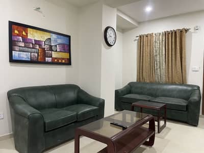 2 bed fully Furnished Apartment Daily, weekly and monthly basis