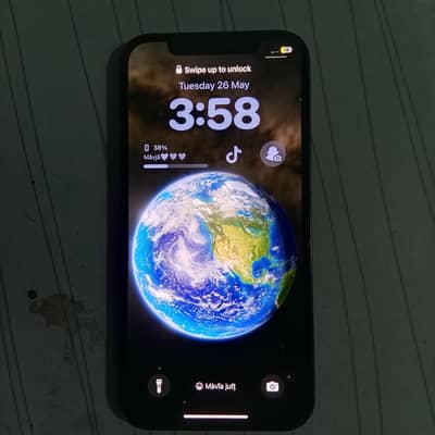 Apple iPhone 12