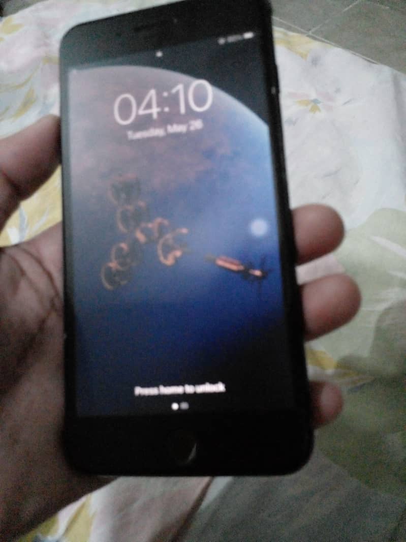 iPhone 7 Plus 0