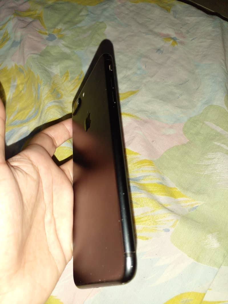 iPhone 7 Plus 3