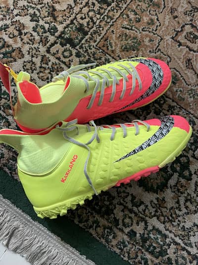 Football grippers