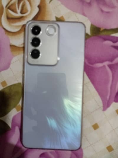 Vivo V27e