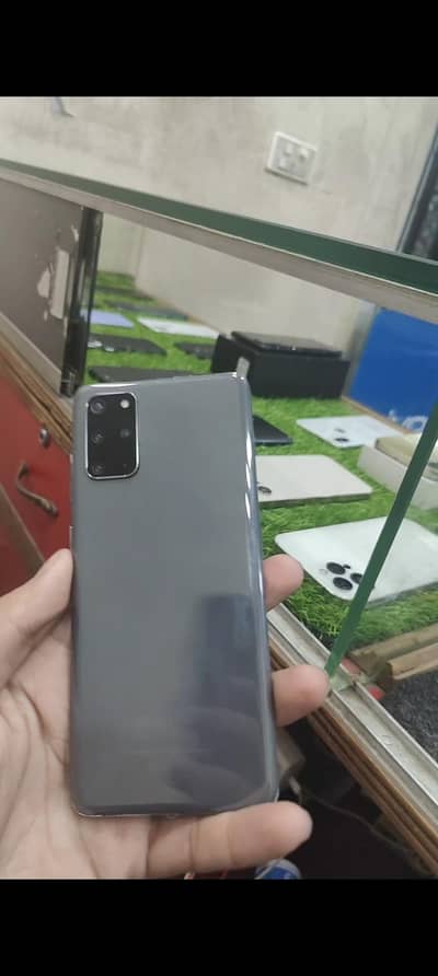 Samsung S20 Plus 5G sim working sasta