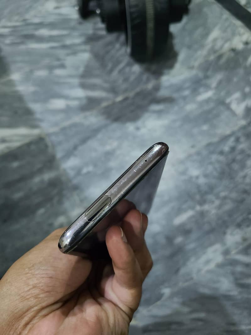 One Plus 7 Pro 1