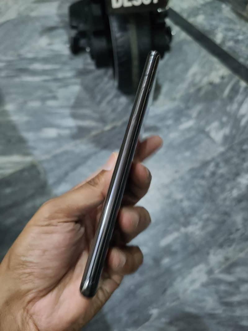 One Plus 7 Pro 5