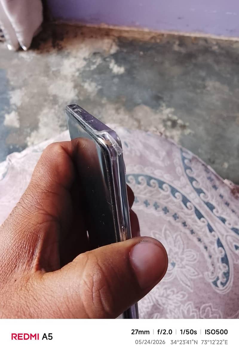 Tecno CAMON 40 Pro 6