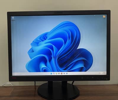Lenovo Thinkvision Monitor