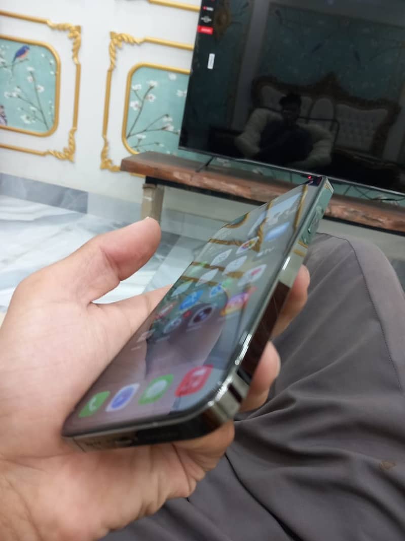 Iphone 12 pro max 0