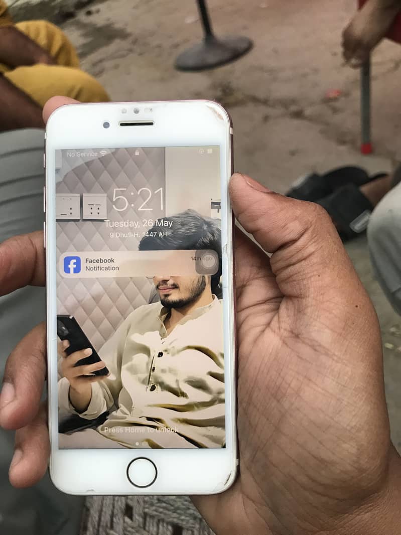 Apple iPhone 7 5